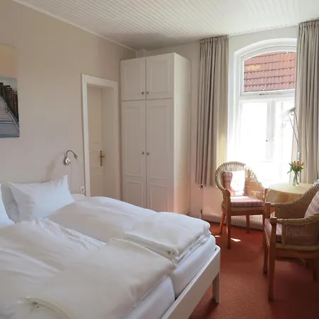 Ferienhaus Gemuetliches Gruppenhaus In Wyk auf Föhr